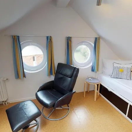 Suedstrand Haus 42 *